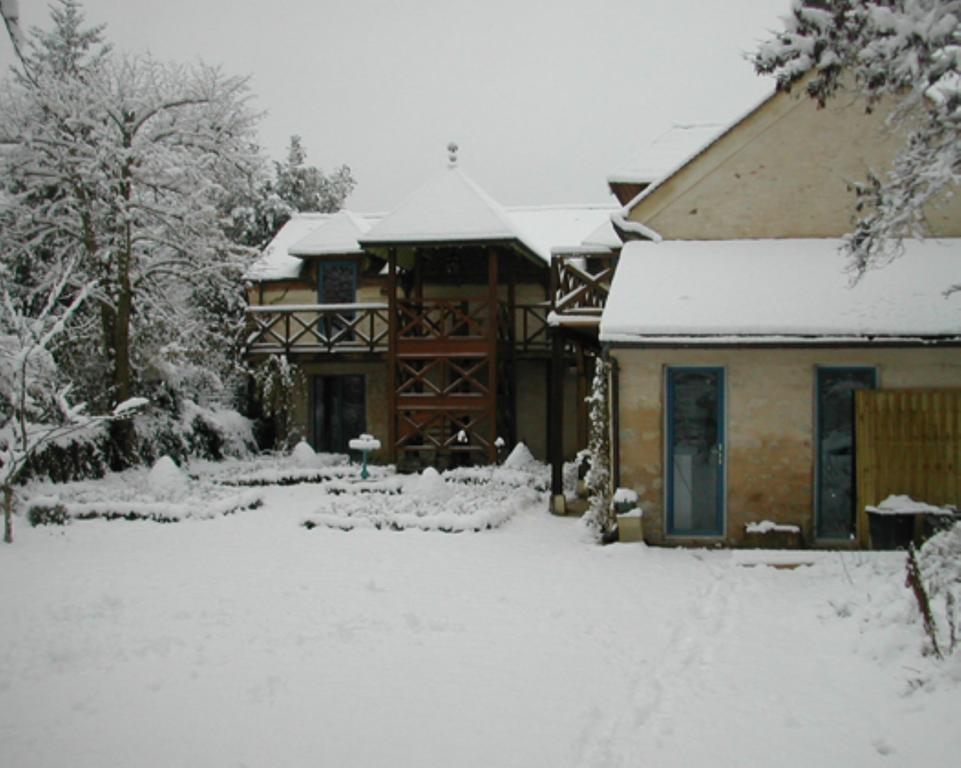 Bed and Breakfast Le Clos Fleuri Bois-le-Roi  Exterior foto